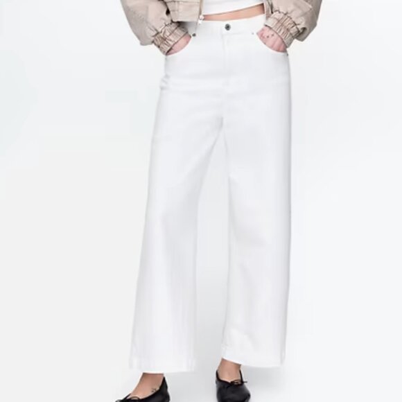 Gap High Rise Stride Wide-Leg Ankle Jeans in White 30 Tall - Picture 1 of 3
